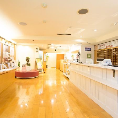 New Japan Lady'S Capsule Hotel Osaka Eksteriør billede